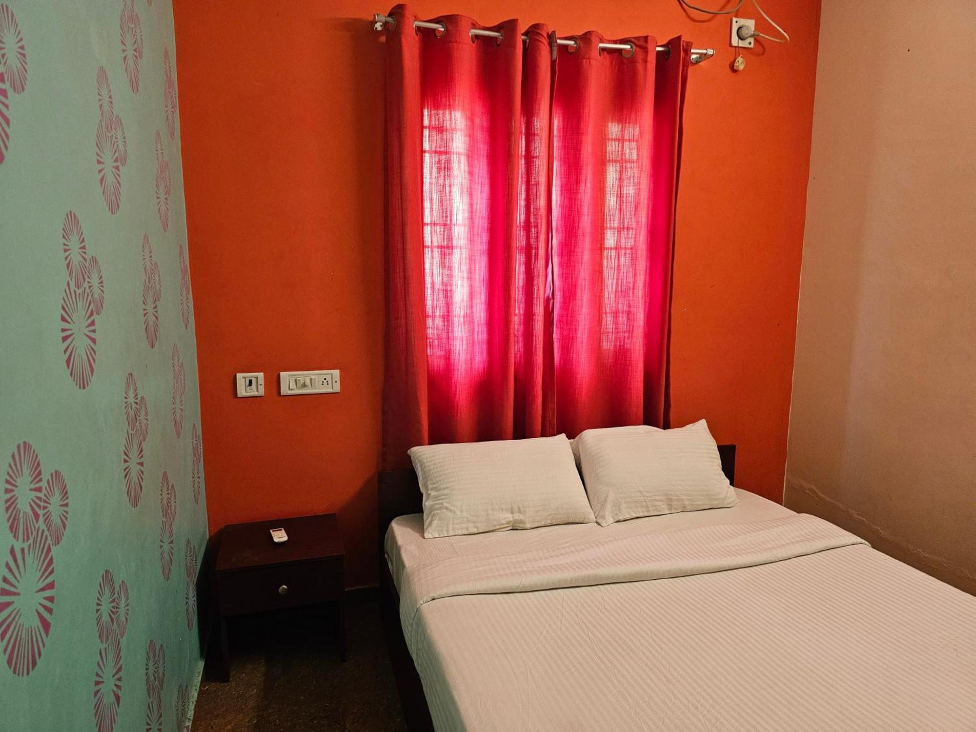 Shri Sai Balavany Residency Puducherry Exterior foto