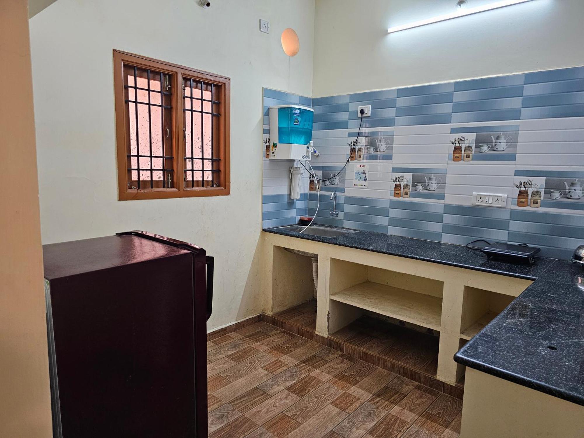 Shri Sai Balavany Residency Puducherry Exterior foto
