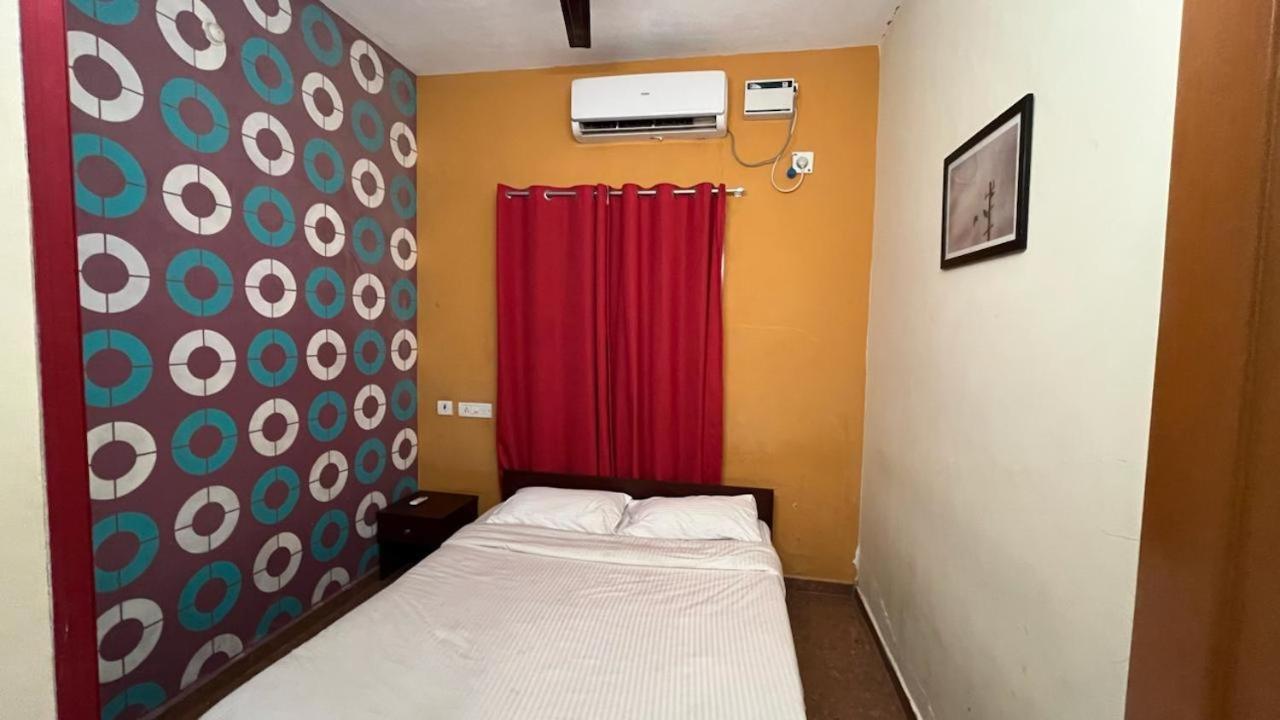 Shri Sai Balavany Residency Puducherry Exterior foto